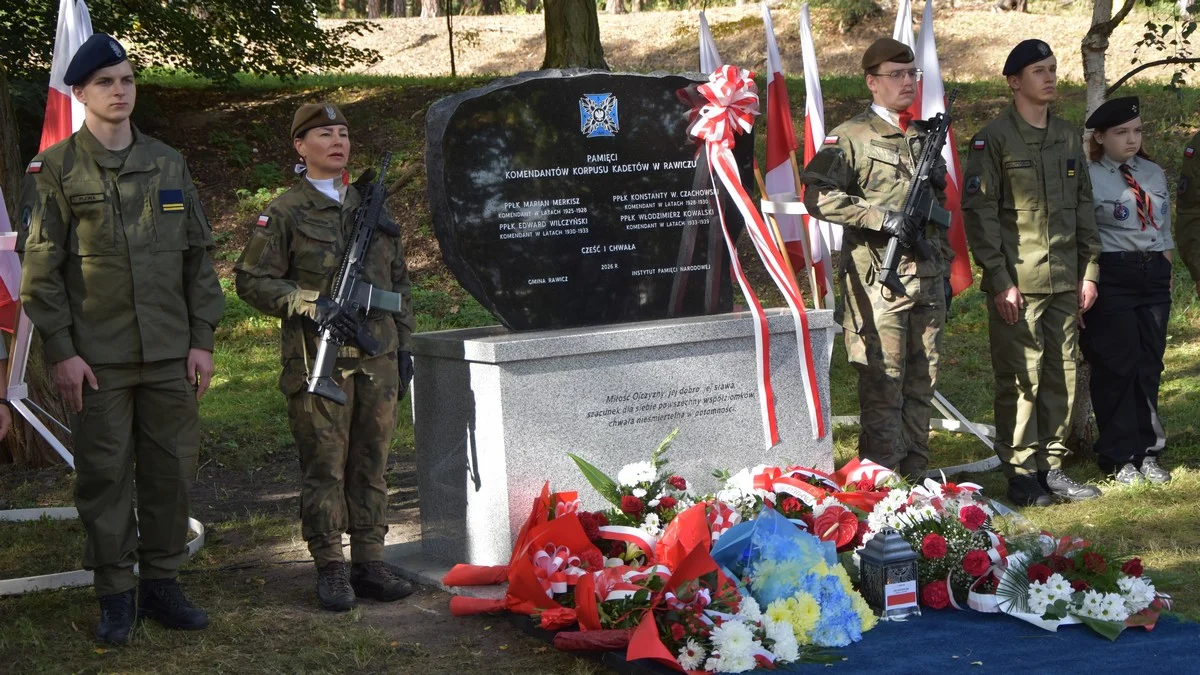 Odsłonięcie Pomnika Kadeta w Rawiczu