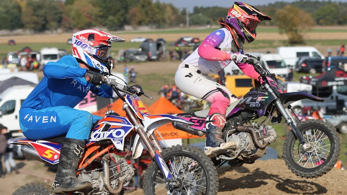 Podium w ramach Pikniku Motocrossowego